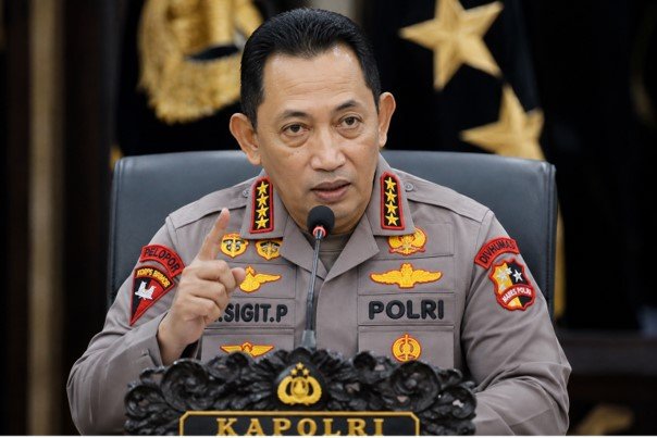 Kapolri di Ujung Persimpangan: Surpres Belum Terlihat, Tetapi “Reset Senyap” Mulai Bergaung