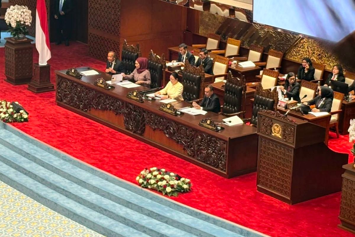Gambar UU PFII Disahkan DPR, Indonesia Bentuk Pusat Finansial Global - UU PFII Disahkan DPR